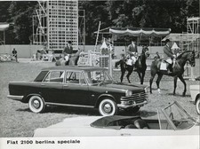 Fiat 2100 Berlina Speciale original official press photograph