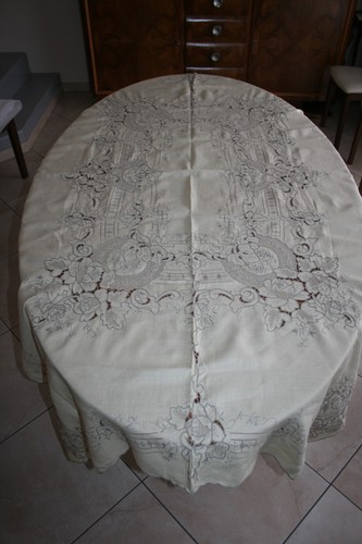 Nappe ancienne brodée main - ,