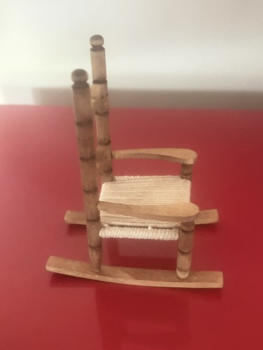 Maison poupée chaise à - maison,