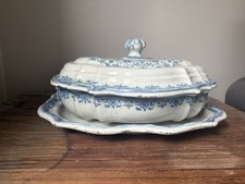 SOUPIERE OU LEGUMIER EN