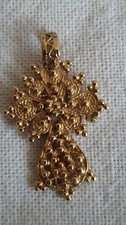 Croix pendentif or jaune 18