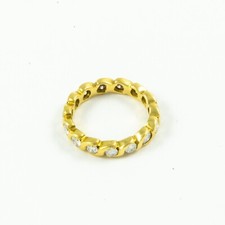 Alliance en or jaune 18 carats et diamants