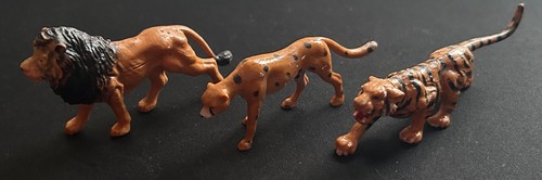 Figurines lion tigre et - lion,,