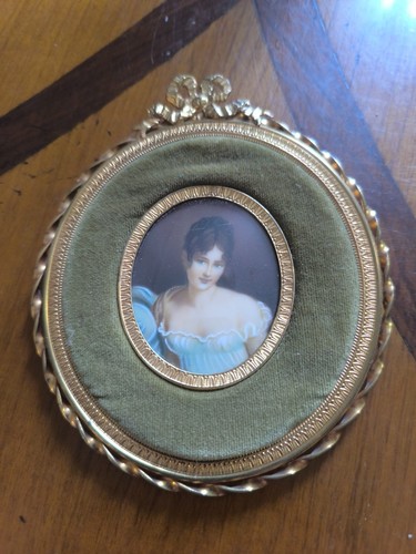 Grande miniature portrait - grande,