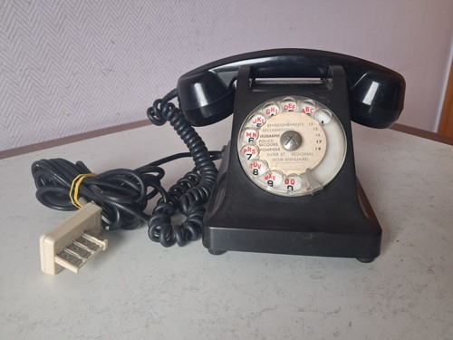 Ancien téléphone u43 - ancien,