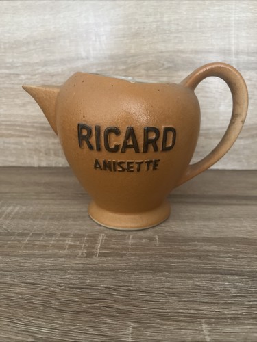 Pichet rond carafe - pichet,