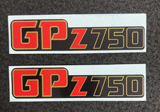 KAWASAKI GPZ750 SIDE COVER