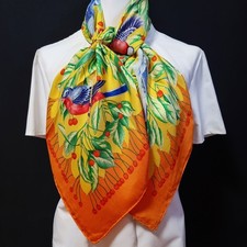 RARE VINTAGE HERMES Soie Scarf