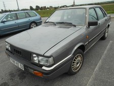 Vitre arriere droit AUDI 90 1