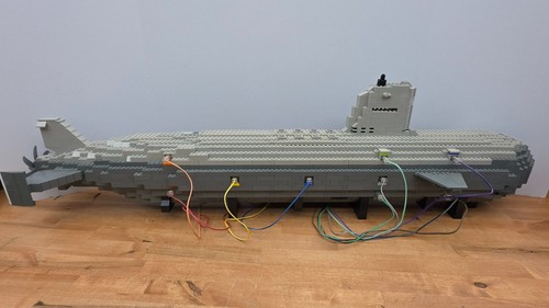 2001 mega bloks pro builder - 2001,