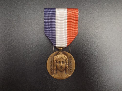 Médaille décoration marine - médaille,