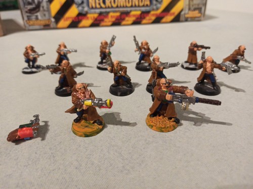 Necromunda delaque gang games - necromunda,
