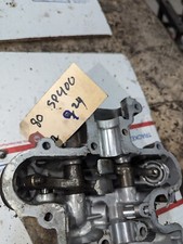 1980 Suzuki SP400T  cylinder head with top cover  R