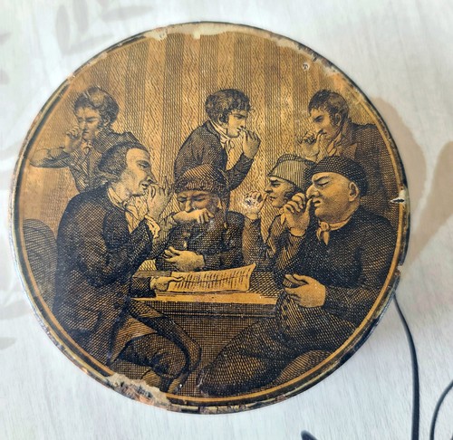 Ancienne boîte à - 🕰️,