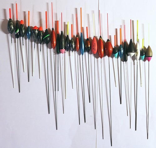 Lot flotteurs pour - 25,