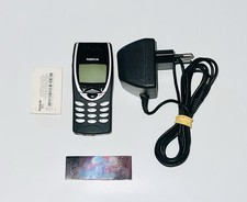 Téléphone GSM Nokia 8210 -