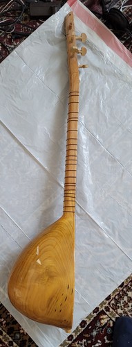 Carved cura saz short neck - carved,