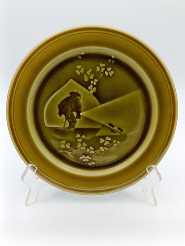 Assiette ancienne - , hb