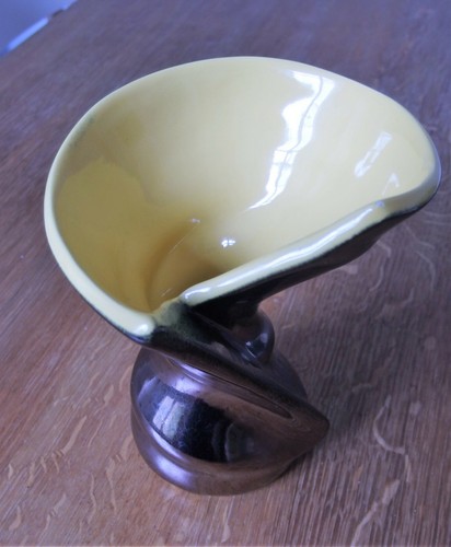 Vase jaune bronze - bronze, noir