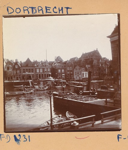Dordrecht 1900 le port - c.,