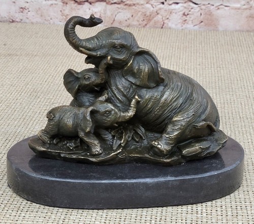 Sculpture bronze - sculpture, en