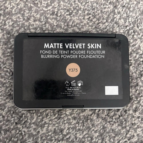 Make for ever matte - up, velvet