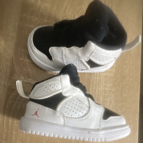 Jordan air mid bébé - air,