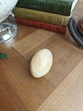 Œuf en Pierre Naturelle Onyx