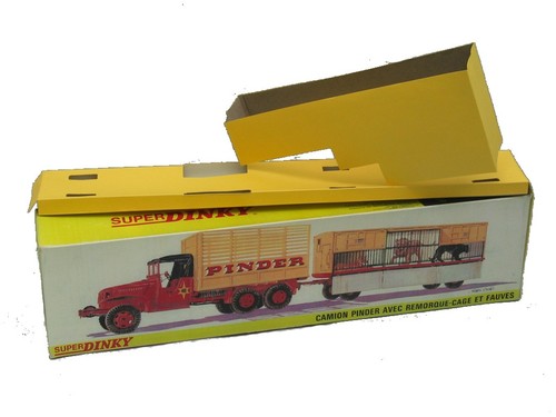 Dinky toys 881 gmc pinder - dinky,