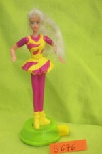 Poupée S676 :   mini Barbie