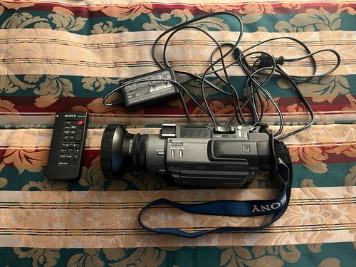 Camcorder mini sony pd100 - mini, dv