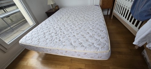 Lit avec matelas bultex - matelas,