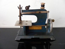 Machine à coudre jouets