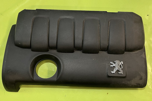 Cache moteur peugeot 206 207 - /,