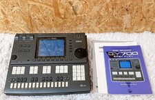 Yamaha QY700 Music Sequencer