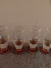 lot de 4 anciens verres à