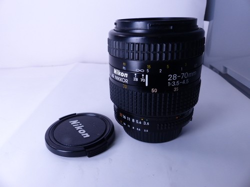 Objectif macro grand angle