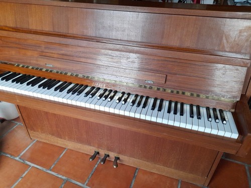 Piano droit rippen - piano,