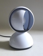Artemide Milano Italy Vintage Eclisse Table Lamp. Vico Maistretti 1965 White