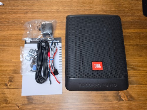 Jbl basspro nano powered - basspro,