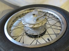 Yamaha SR 500 48T EZ91 roue arrière rayons jante frein à tambour support pignon