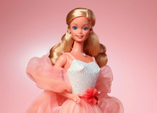 Barbie 2025 Peaches n' Cream Special Edition Fabriqué en Indonésie NRFB