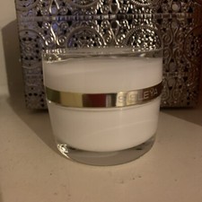 🌸🌸sisleya L’intégrale