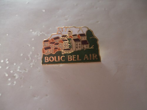 Pins ville bouc bel air - ville,