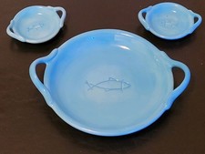 Pottery Barn Paella Blue Fish Serving Plate  Handles w/ 2 dipping containers
