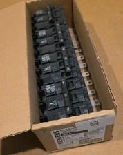 Box of 4 SIEMENS 30A 240V 3P NEW SURPLUS B330H