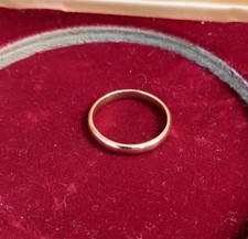 Alliance or 18K (750) – 2,70g – Taille 53 – Modèle jonc classique – Testée et...