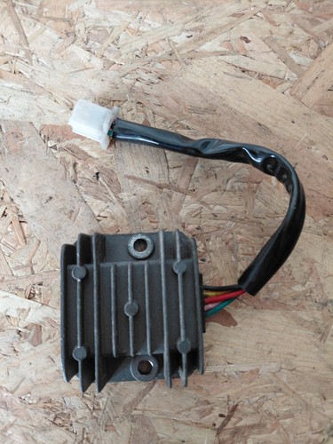 Régulateur charge pour - de,