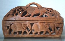 Vintage jolie boîte corbeille