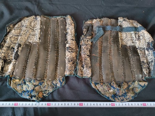 Ancien suneate jambe shin - ancien,